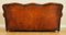 Sofá eduardiano de cuero marrón teñido a mano con cojín relleno de plumas, Imagen 12