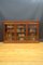 Spätviktorianisches Glasiertes Bücherregal aus Nussholz 14