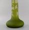Grand Vase en Verre Givré et Vert avec Motifs de Feuillage par Emile Gallé 7