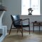 Silla 45 de madera y cuero negro de Finn Juhl, Imagen 12