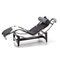 Chaise longue LC4 di Le Corbusier, Pierre Jeanneret e Charlotte Perriand, Immagine 2