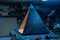 Edizione limitata Starry Pyramid in pelle di Oscar Tusquets, Immagine 4