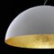 Lámpara colgante Sonora en blanco y dorado de Vico Magistretti para Oluce, Imagen 3
