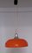 Runde Vintage Deckenlampe mit orangefarbenem Schirm aus Kunststoff auf Aluminiumhalterung, 1970er 1