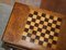 Mesa de ajedrez victoriana con tapete plegable, década de 1880, Imagen 7