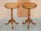 Mesas auxiliares Claw & Ball antiguas de madera satinada. Juego de 2, Imagen 2