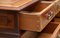 Antiker viktorianischer Schreibtisch aus ochsenblutrotem Leder 20