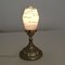 Kleine französische Jugendstil Tischlampe aus Gold & Weiß lackiertem Glas, 1940er 2
