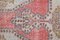 Kleiner türkischer handgeknüpfter orientalischer Vintage Oushak Teppich aus roter Wolle 7