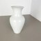 Kleine deutsche Op Art Vase Porzellanvase von KPM Berlin Ceramics, 1960er 7