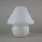 Lámpara de mesa hongo grande de vidrio opalino blanco, años 70, Imagen 8
