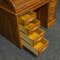 Kleiner edwardianischer Schreibtisch aus Nussholz mit Rolltür 2