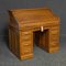 Kleiner edwardianischer Schreibtisch aus Nussholz mit Rolltür 9