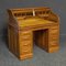 Kleiner edwardianischer Schreibtisch aus Nussholz mit Rolltür 10