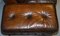 Sofá esquinero Chesterfield de nogal y cuero marrón claro teñido a mano de Harrods, Imagen 14