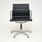 Sedie girevoli EA 108 in pelle di Charles & Ray Eames, set di 10, Immagine 9