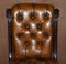 Geschnitzte Chesterfield Esszimmerstühle aus braunem Leder von C Hindley & Sons, 1845, 5er Set 7