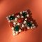 Brosche aus Kunstperle & roten und grünen Steinen von Trifari 10