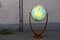 Beleuchteter Art Deco Glas Globus mit Stimmgabelfuß aus Nussholz von Columbus Oestergaard 7