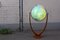 Beleuchteter Art Deco Glas Globus mit Stimmgabelfuß aus Nussholz von Columbus Oestergaard 3