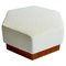 Pouf esagonale in morbido bouclé bianco con base in legno, Italia, Immagine 1