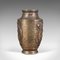 Große antike dekorative japanische Vase aus Bronze 5
