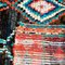 Mehrfarbiger handgeknüpfter marokkanischer Vintage Berber Boucherouite Teppich 9