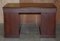 Antiker Säulen-Schreibtisch aus Hartholz mit grüner Leder-Schublade 20