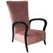 Italienischer Mid-Century Sessel aus rosa Samt & Holz mit geschwungenen Armlehnen, 1950er 1