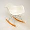 Rocking Chair en Fibre de Verre par Charles Eames pour Modernica 1