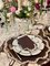 Servilleta VALVER de lino bordado en blanco y beige de Los Encajeros, Imagen 3