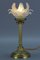 Bronze Tischlampe mit Blumenförmigem Glasschirm 4