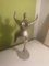 Sculpture Nana sur Socle en Verre 22