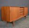 Credenza in teak e betulla con ante scorrevoli e cassetti, anni '60, Immagine 4