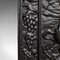 Antike englische dekorative Kaminrückwand aus Gusseisen 8