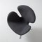 Sedia Swan nera di Arne Jacobsen per Fritz Hansen, Immagine 7