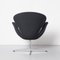 Black Swan Chair by Arne Jacobsen for Fritz Hansen 5
