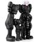 Kaws, Familienfiguren, Schwarze Version, 2021, Bemaltes Guss-Vinyl 3