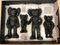 Kaws, Familienfiguren, Schwarze Version, 2021, Bemaltes Guss-Vinyl 6