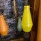 Lámpara de araña italiana de latón y vidrio rayado, años 60, Imagen 9