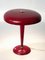 Lámpara de mesa italiana Mid-Century de aluminio rojo y latón de Oscar Torlasco, años 50, Imagen 13