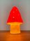 Postmoderne deutsche Mushroom Tischlampe aus Kunststoff von Heico 9
