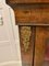 Vetrina antica vittoriana in legno di noce intarsiato, Immagine 10
