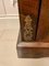 Vetrina antica vittoriana in legno di noce intarsiato, Immagine 11