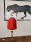 Französische Jugendstil Tischlampe aus rotem Seidenglas, 1940er 2