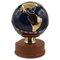 Sculpture Globe de Bureau en Porcelaine avec Drapeaux 6