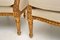Antike französische Armlehnstühle aus vergoldetem Holz, 2er Set 10