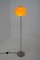 Orangefarbene Stehlampe, 1960er 3