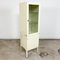 Industrielle Vintage Medizinglas Vitrine aus Metall & Glas 1