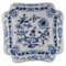 Antike blaue handbemalte Zwiebelschale aus Porzellan von Meissen 1